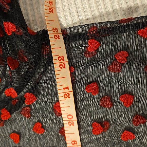ModCloth Sheer blouse with heart embroidery - Picture 7 of 8